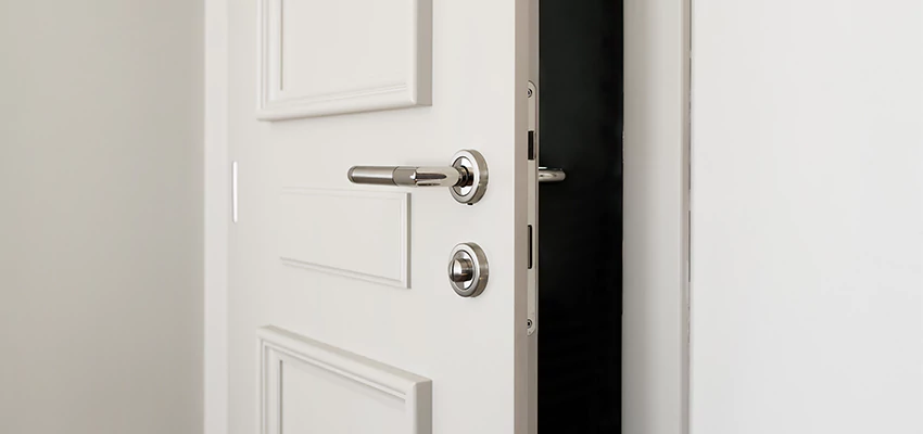 Folding Bathroom Door With Lock Solutions in Rancho San Diego, CA
